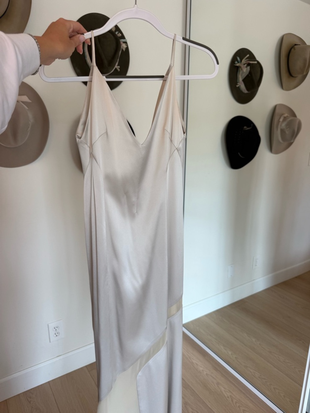 GALVIN LONDON Ivory Gown